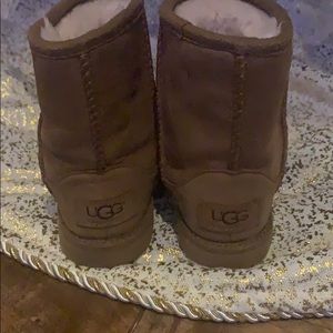 Toddler ugg boot tan size 8